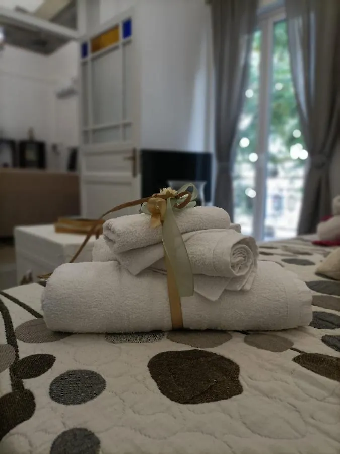 Donna Carmela Apartment Palermo 0*,